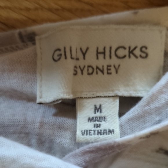 Gilly Hicks Gray and White Floral Camisole - Picture 2 of 6